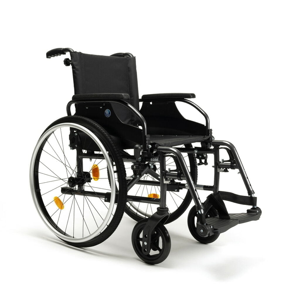 Viegls alumīnija ratiņkrēsls Vermeiren D200 ar sēdekļa platumu līdz 52 cm